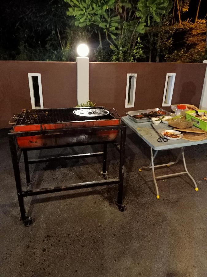 Aliza Scawa Homestay Kuala Pilah Εξωτερικό φωτογραφία