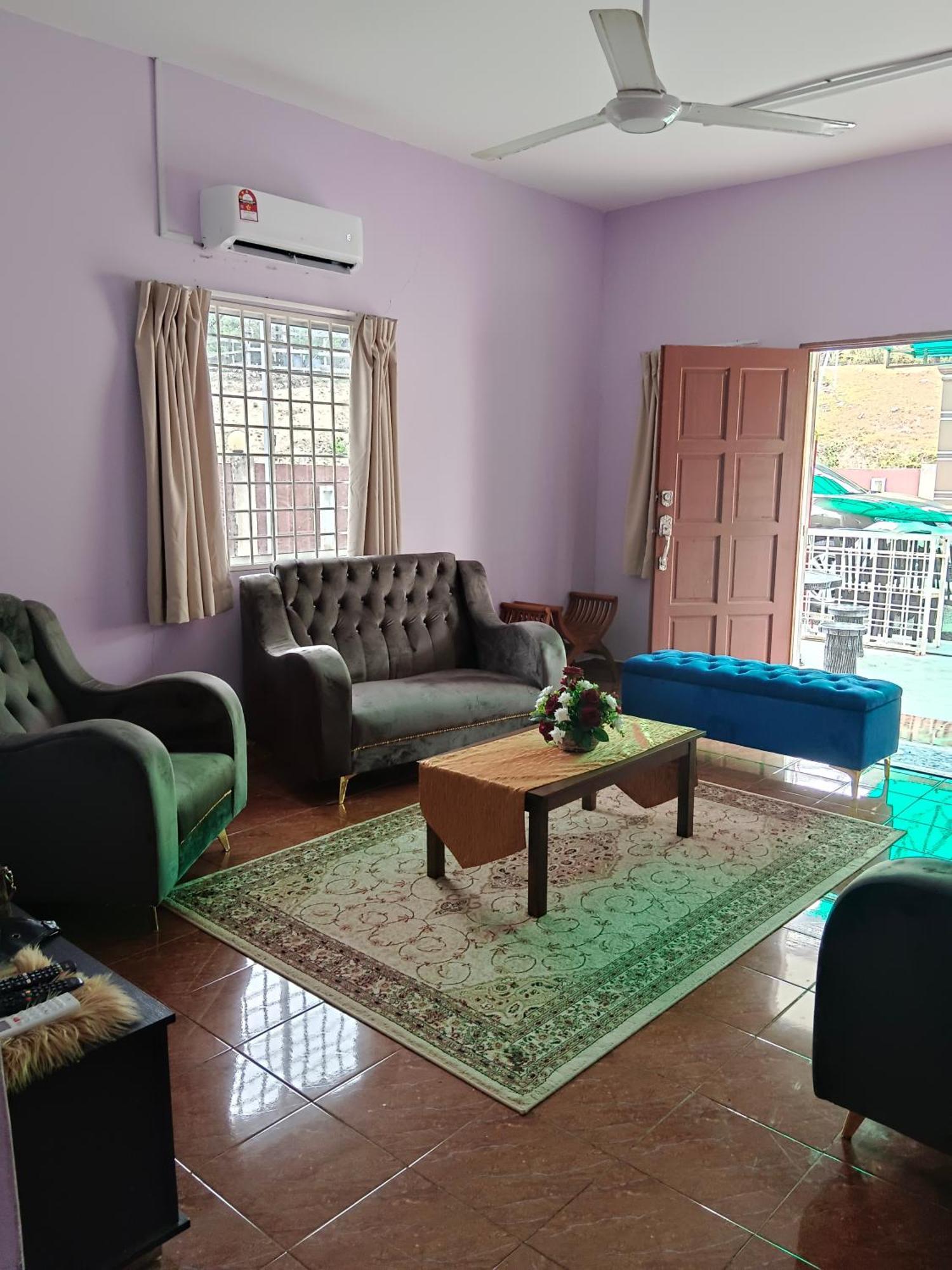 Aliza Scawa Homestay Kuala Pilah Εξωτερικό φωτογραφία